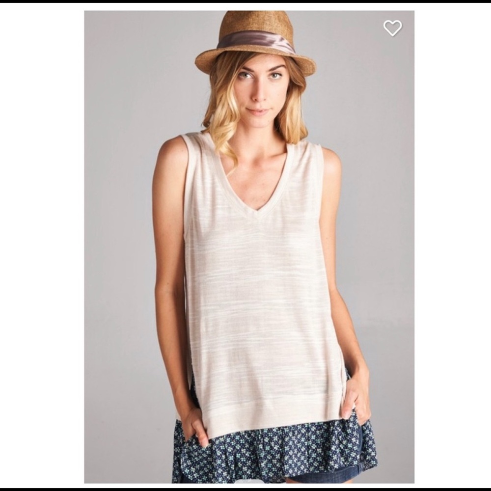 Sleeveless woven top w/ dainty floral ruffle hem - Picture 3 of 8